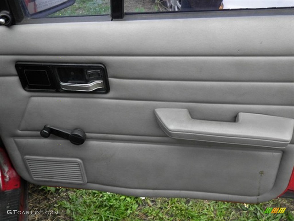 1994 Jeep Cherokee SE Door Panel Photos