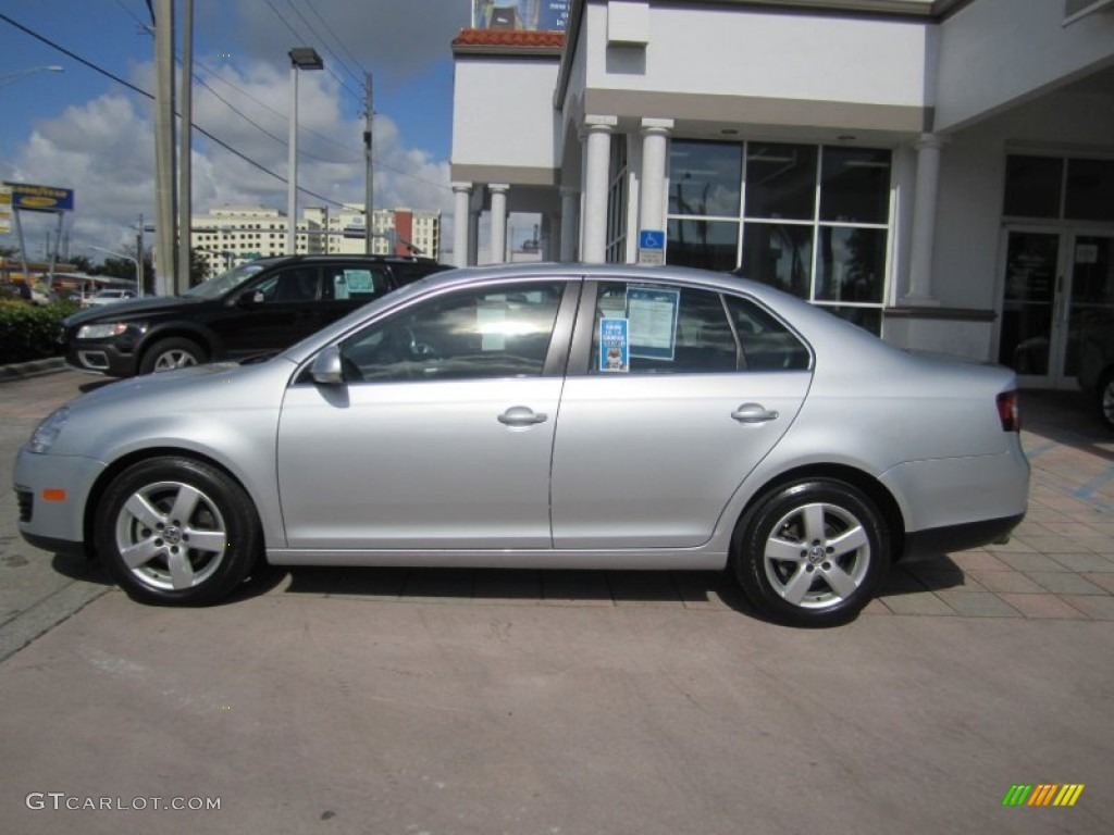 2009 Jetta SE Sedan - Reflex Silver Metallic / Art Grey photo #2