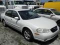 2001 Icelandic White Pearl Nissan Maxima GLE  photo #3