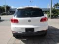 Candy White - Tiguan SE Photo No. 4