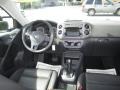 Candy White - Tiguan SE Photo No. 12