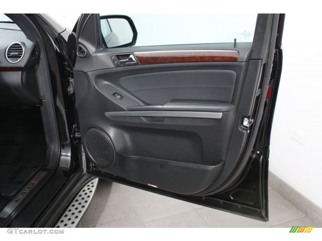 2010 Mercedes-Benz ML 63 AMG 4Matic Black Door Panel Photo #64746765