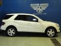 Arctic White - ML 350 4Matic Photo No. 11