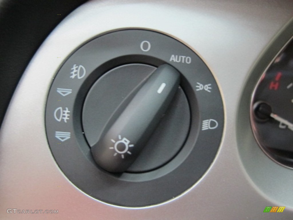 2008 Audi S6 5.2 quattro Sedan Controls Photo #64749828