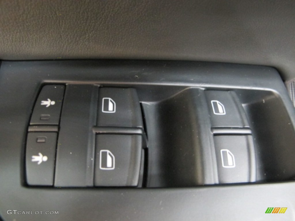 2008 Audi S6 5.2 quattro Sedan Controls Photo #64749864