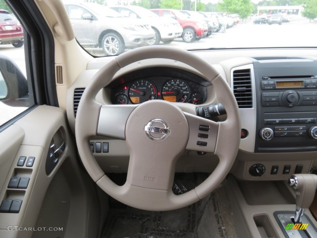 2012 Nissan Frontier SV Crew Cab 4x4 Steering Wheel Photos