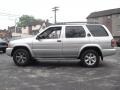 2003 Chrome Silver Metallic Nissan Pathfinder SE 4x4  photo #3