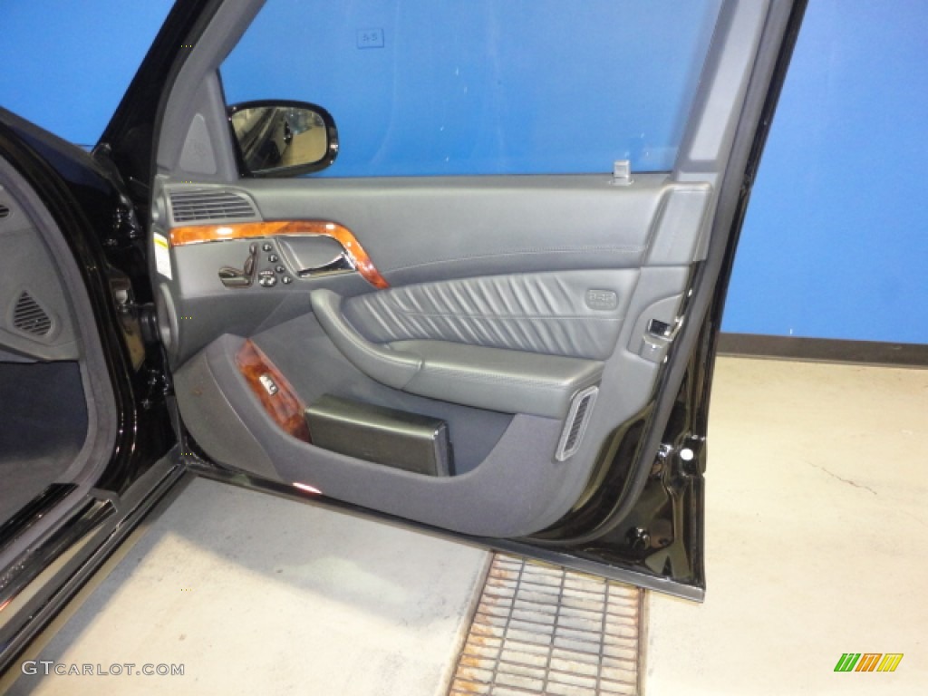 2004 Mercedes-Benz S 600 Sedan Black Door Panel Photo #64754127