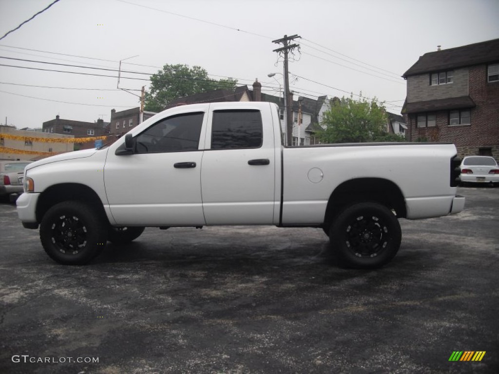 2002 Ram 1500 SLT Quad Cab 4x4 - Bright White / Dark Slate Gray photo #1