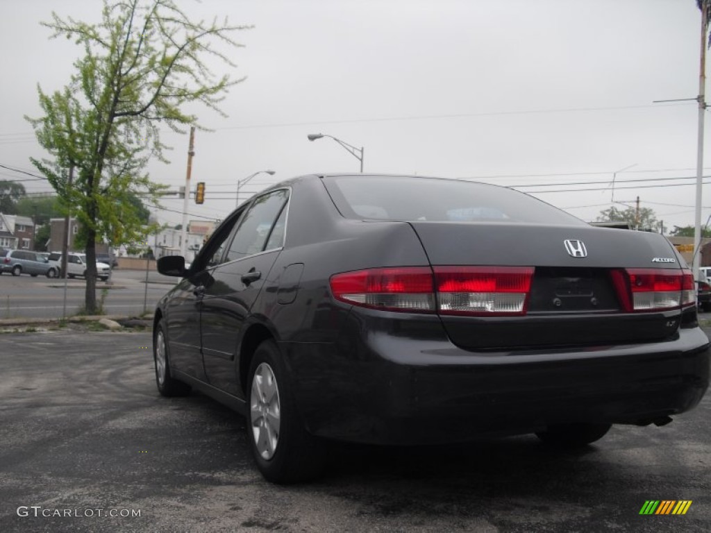 2004 Accord LX Sedan - Graphite Pearl / Gray photo #14
