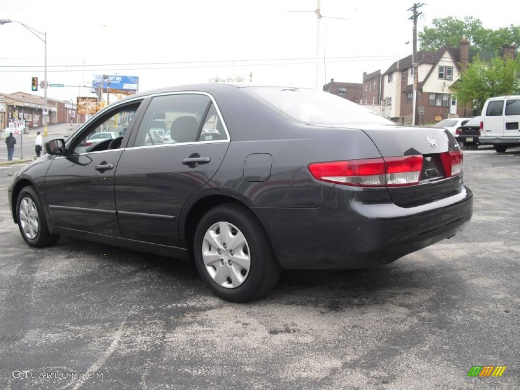 2004 Accord LX Sedan - Graphite Pearl / Gray photo #15