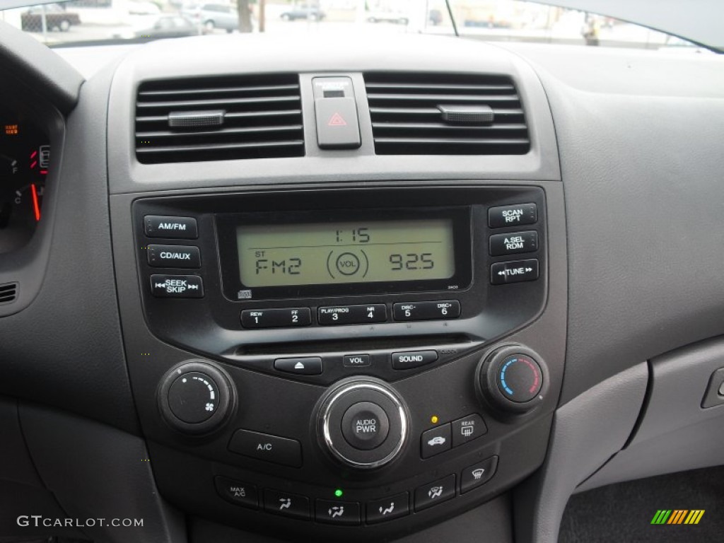 2004 Accord LX Sedan - Graphite Pearl / Gray photo #51