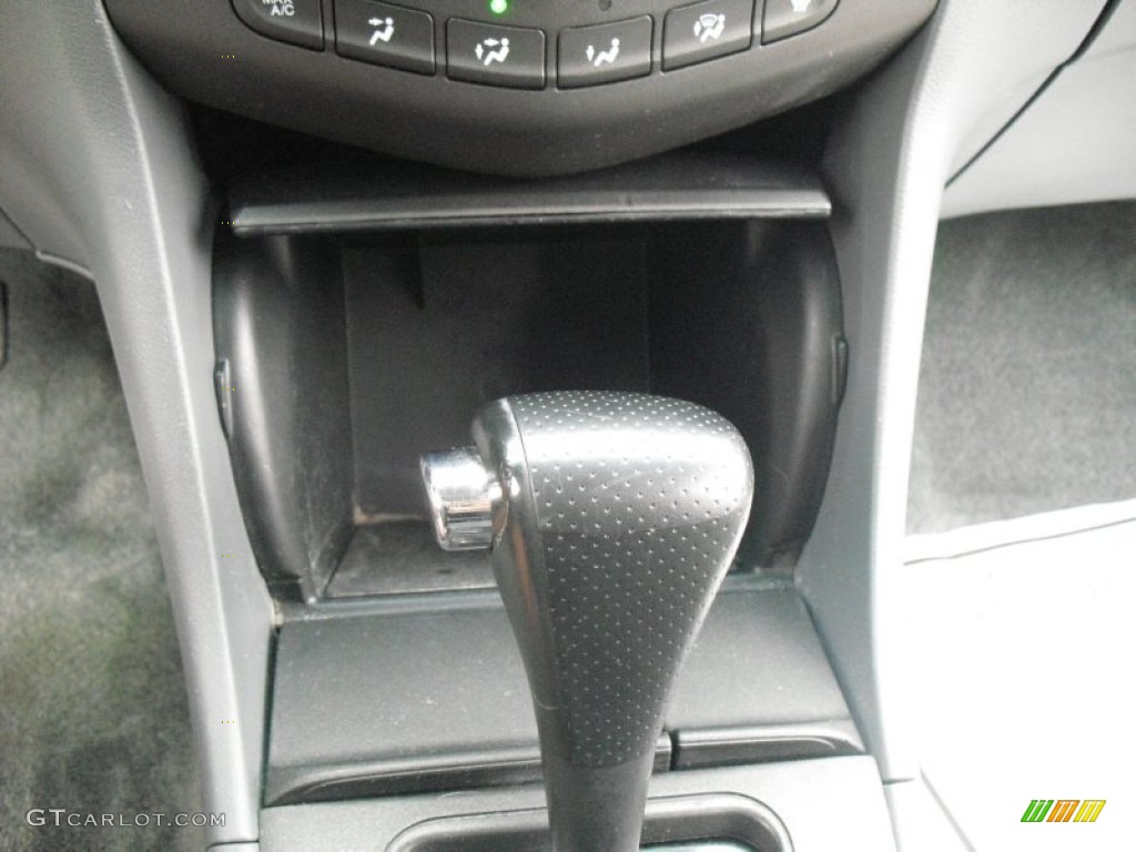 2004 Accord LX Sedan - Graphite Pearl / Gray photo #53