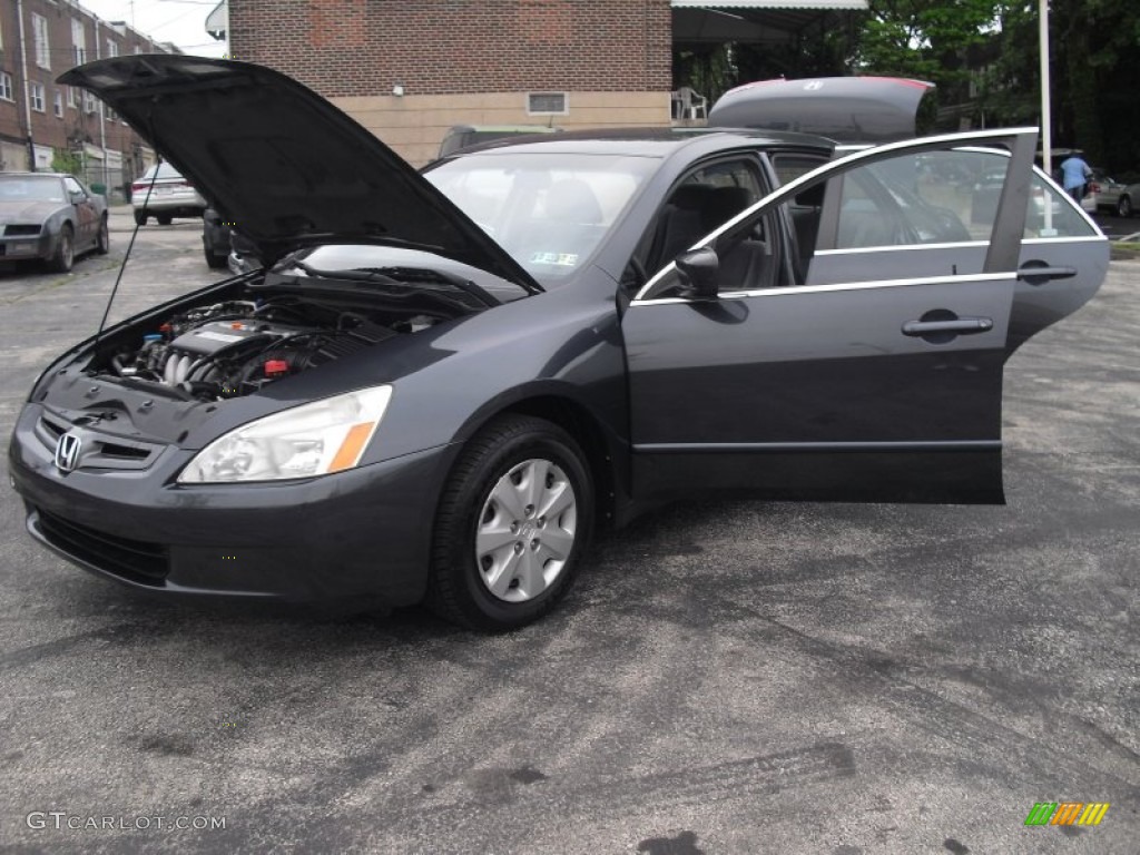 2004 Accord LX Sedan - Graphite Pearl / Gray photo #67