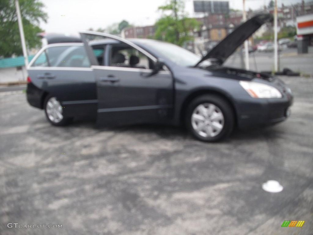 2004 Accord LX Sedan - Graphite Pearl / Gray photo #72