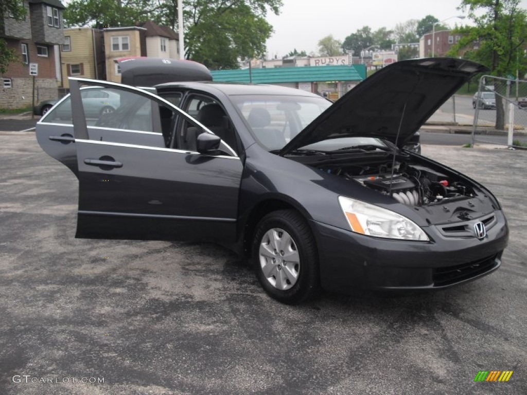 2004 Accord LX Sedan - Graphite Pearl / Gray photo #78