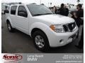 Avalanche White 2010 Nissan Pathfinder SE
