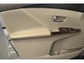 Classic Silver Metallic - Venza I4 Photo No. 9