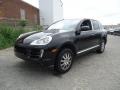 Black - Cayenne Tiptronic Photo No. 1