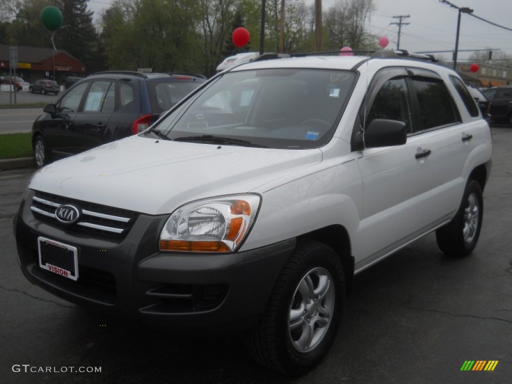 2008 Sportage LX V6 4x4 - Clear White / Black photo #1