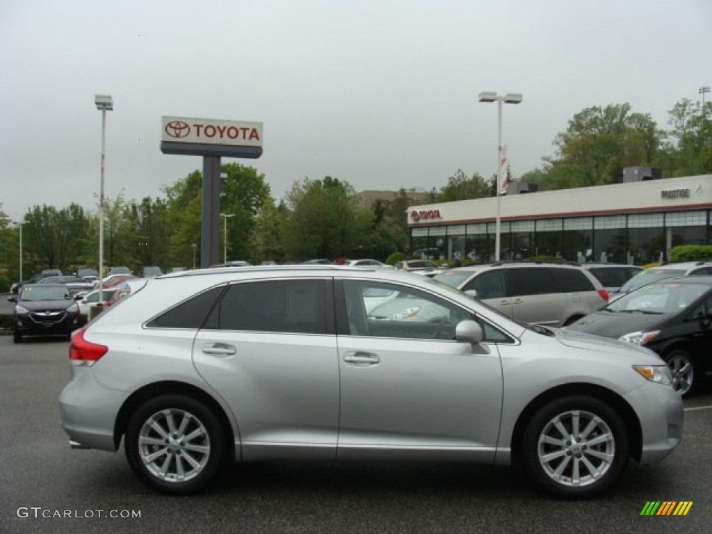 2010 Venza AWD - Classic Silver Metallic / Gray photo #1