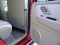 Vivid Red Metallic - Mariner Convenience Photo No. 21