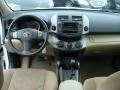 Super White - RAV4 V6 4WD Photo No. 9