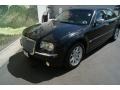 2005 Brilliant Black Crystal Pearl Chrysler 300 C HEMI  photo #26