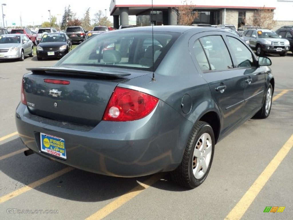 2005 Cobalt Sedan - Blue Granite Metallic / Gray photo #2