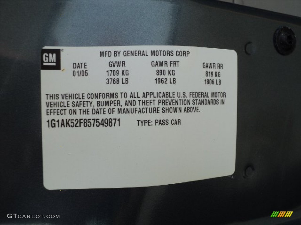 2005 Cobalt Sedan - Blue Granite Metallic / Gray photo #5