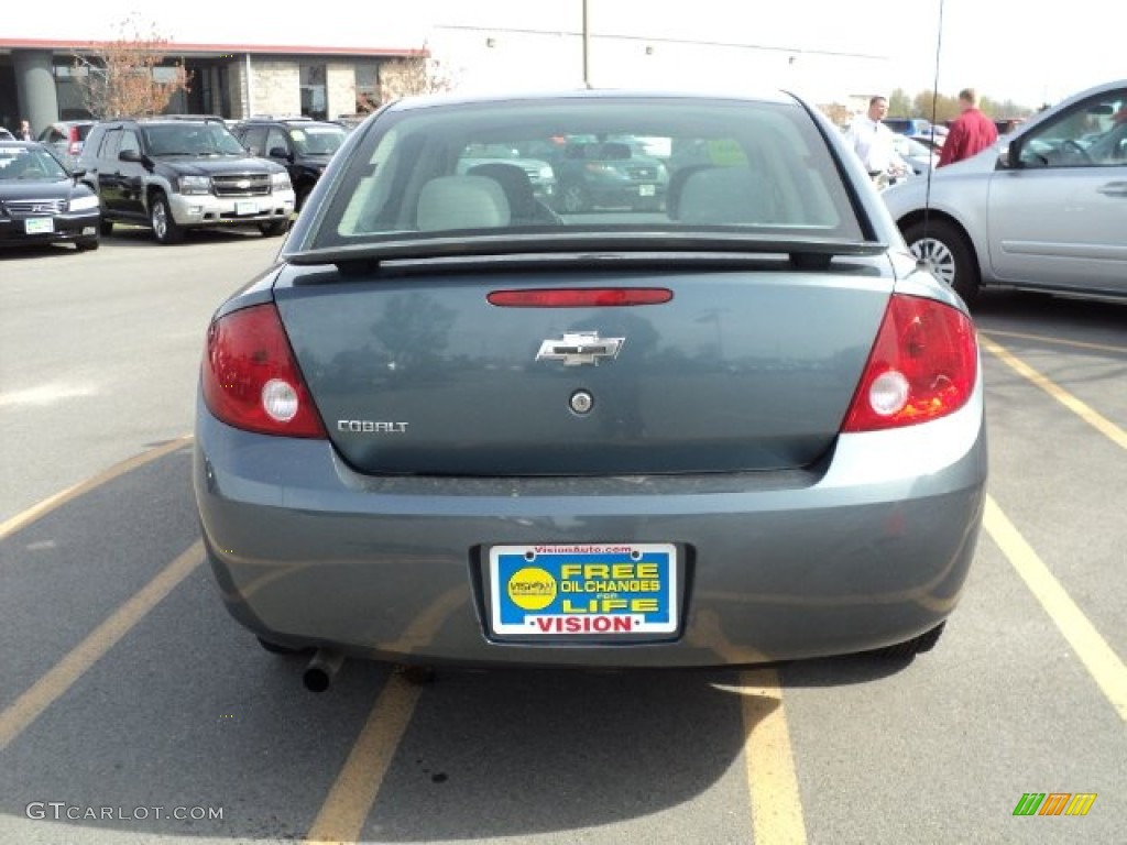 2005 Cobalt Sedan - Blue Granite Metallic / Gray photo #9