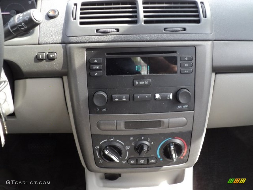 2005 Cobalt Sedan - Blue Granite Metallic / Gray photo #36