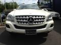 Arctic White - ML 350 4Matic Photo No. 3