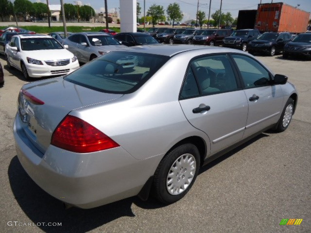 2007 Accord Value Package Sedan - Alabaster Silver Metallic / Gray photo #5