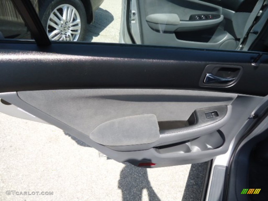 2007 Accord Value Package Sedan - Alabaster Silver Metallic / Gray photo #15