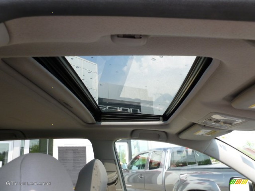 2007 RAV4 Limited 4WD - Nautical Blue Metallic / Ash Gray photo #11