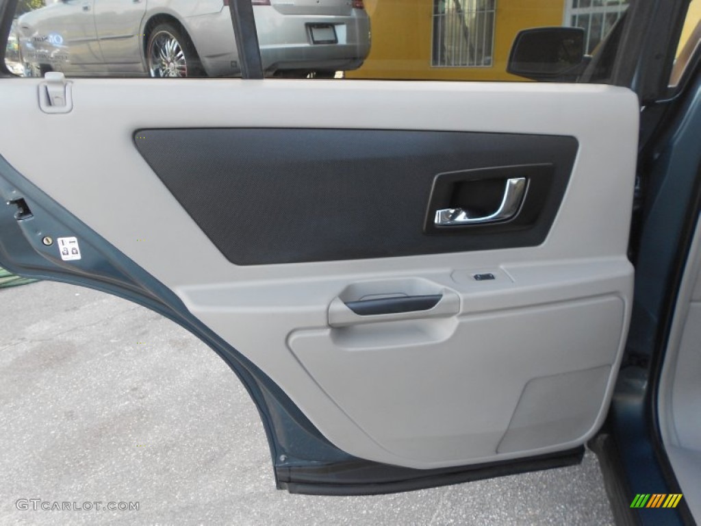 2006 SRX V6 - Stealth Gray / Cashmere photo #17