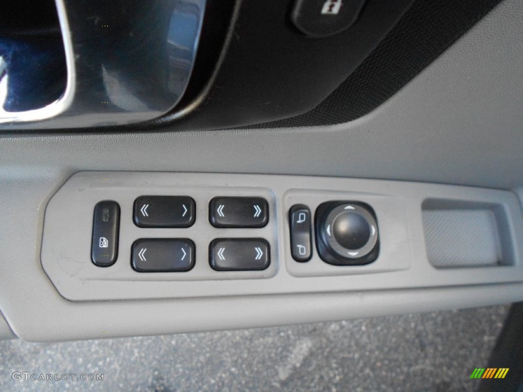 2006 SRX V6 - Stealth Gray / Cashmere photo #23