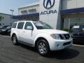 Avalanche White 2008 Nissan Pathfinder LE 4x4