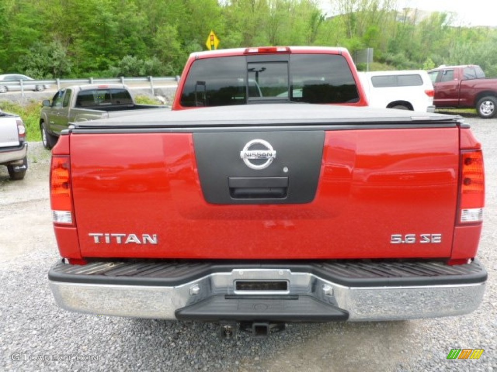 2006 Titan SE King Cab 4x4 - Red Alert / Graphite/Titanium photo #6