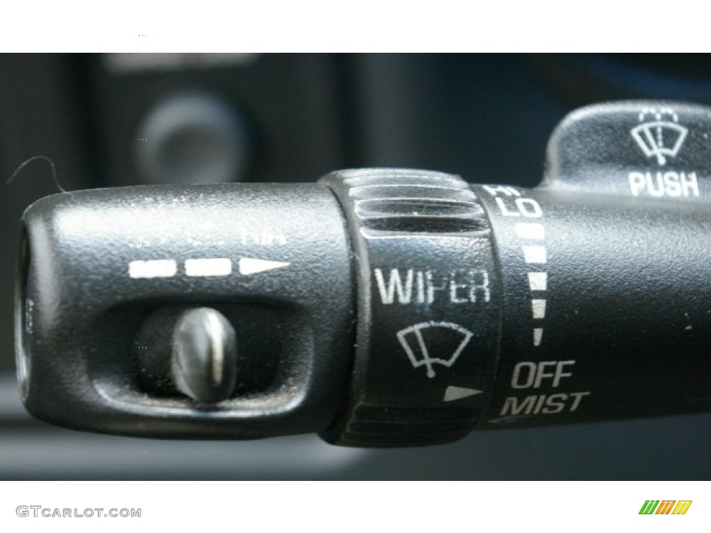 1999 Silverado 1500 LS Regular Cab - Victory Red / Graphite photo #4