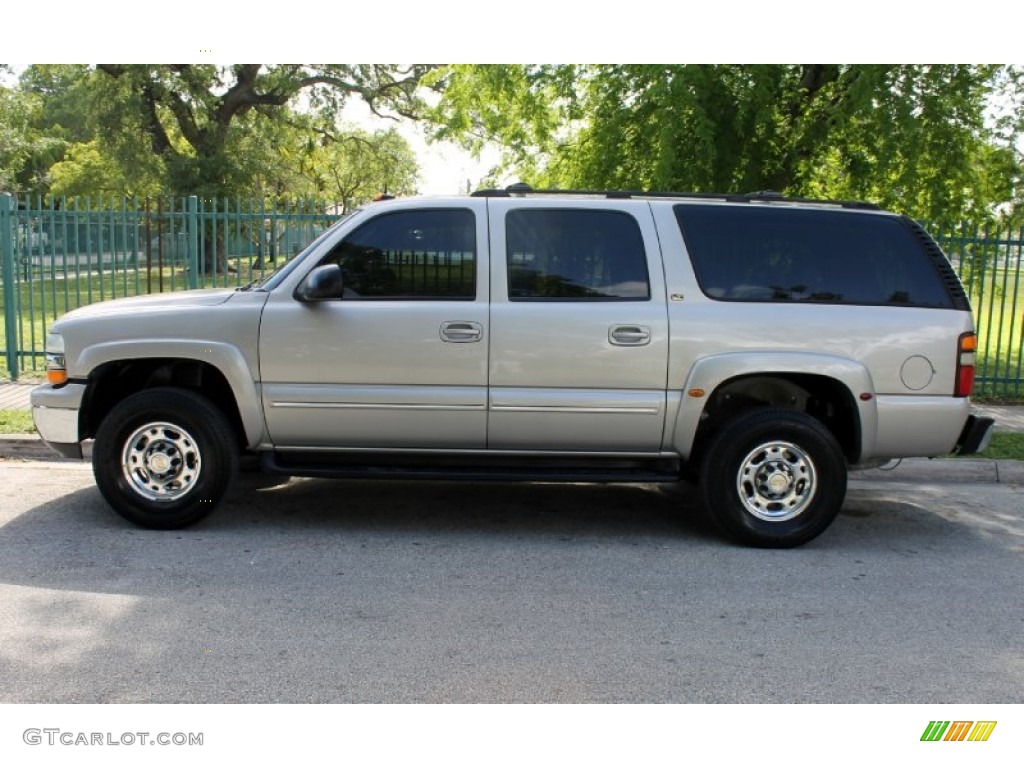 Sandalwood Metallic 2004 Chevrolet Suburban K2500 LT 4x4 Exterior Photo #64788144