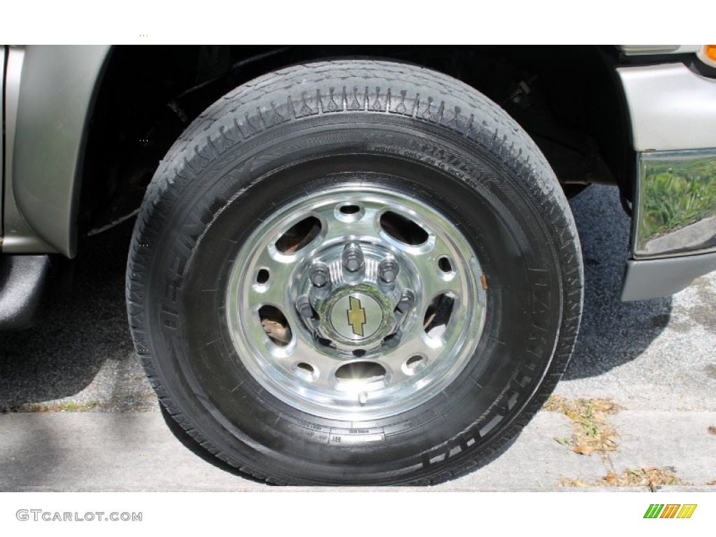 2004 Suburban K2500 LT 4x4 - Sandalwood Metallic / Gray/Dark Charcoal photo #20