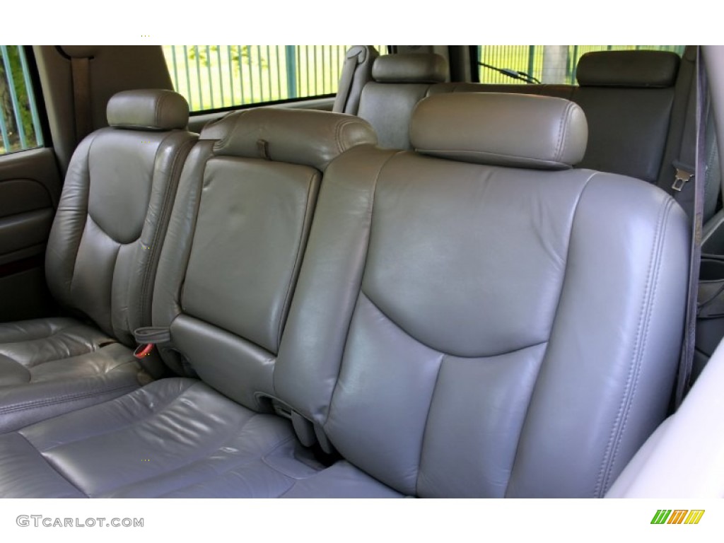 2004 Suburban K2500 LT 4x4 - Sandalwood Metallic / Gray/Dark Charcoal photo #47