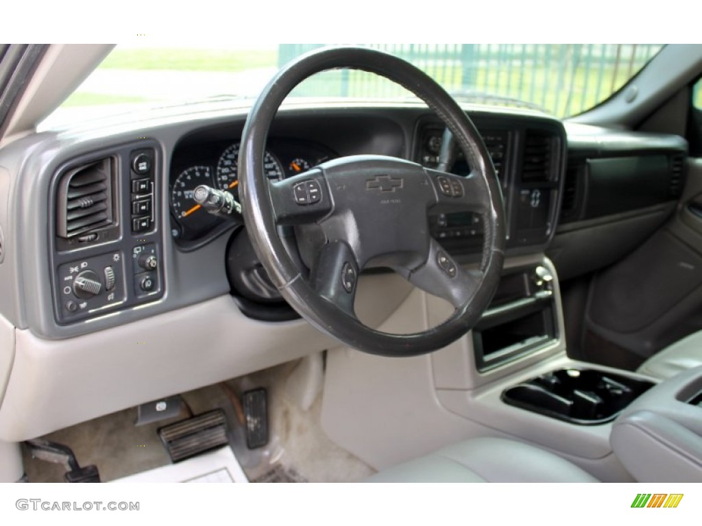 2004 Suburban K2500 LT 4x4 - Sandalwood Metallic / Gray/Dark Charcoal photo #53