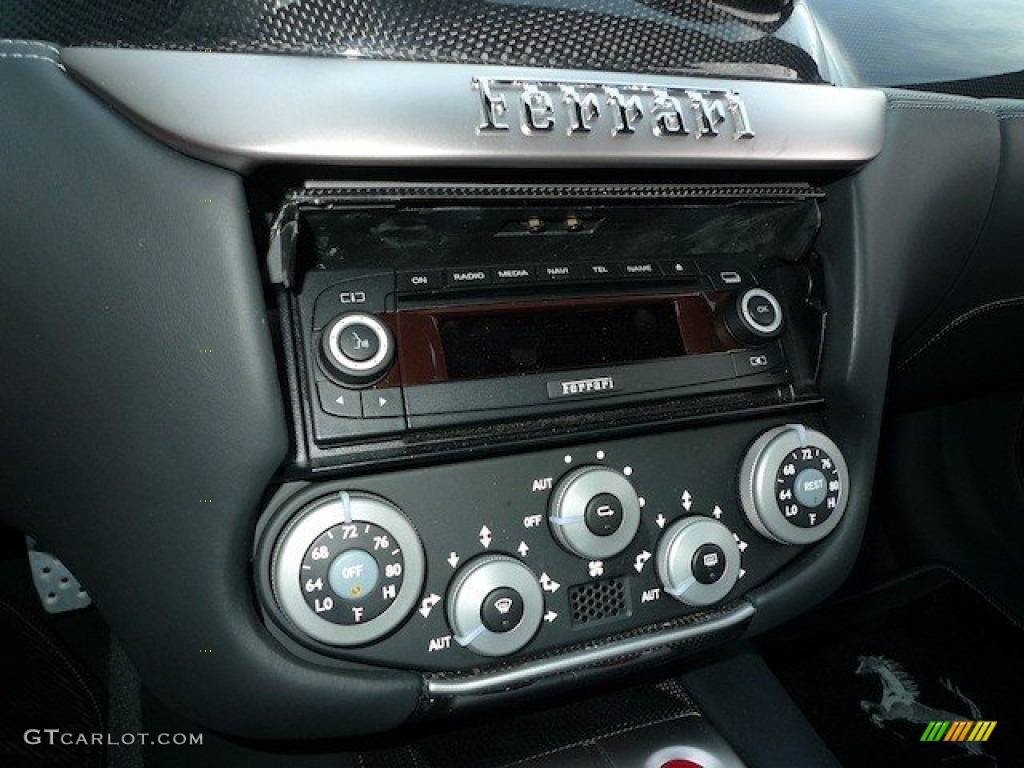 2009 Ferrari 599 GTB Fiorano HGTE Controls Photo #64792839