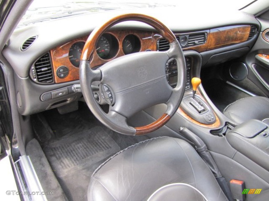 Charcoal Interior 2001 Jaguar XJ Vanden Plas Supercharged Photo #64792890