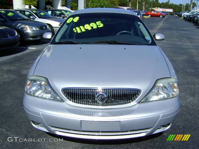 2004 Sable LS Premium Sedan - Silver Frost Metallic / Medium Graphite photo #8