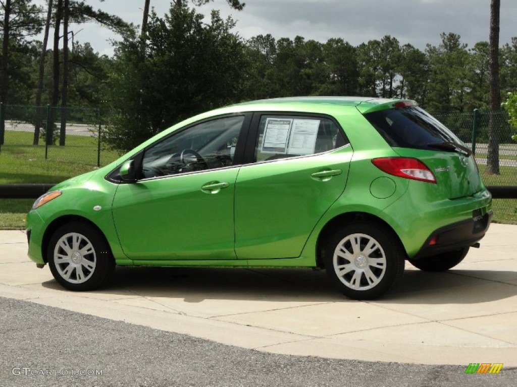 2012 MAZDA2 Sport - Spirted Green Metallic / Black photo #7