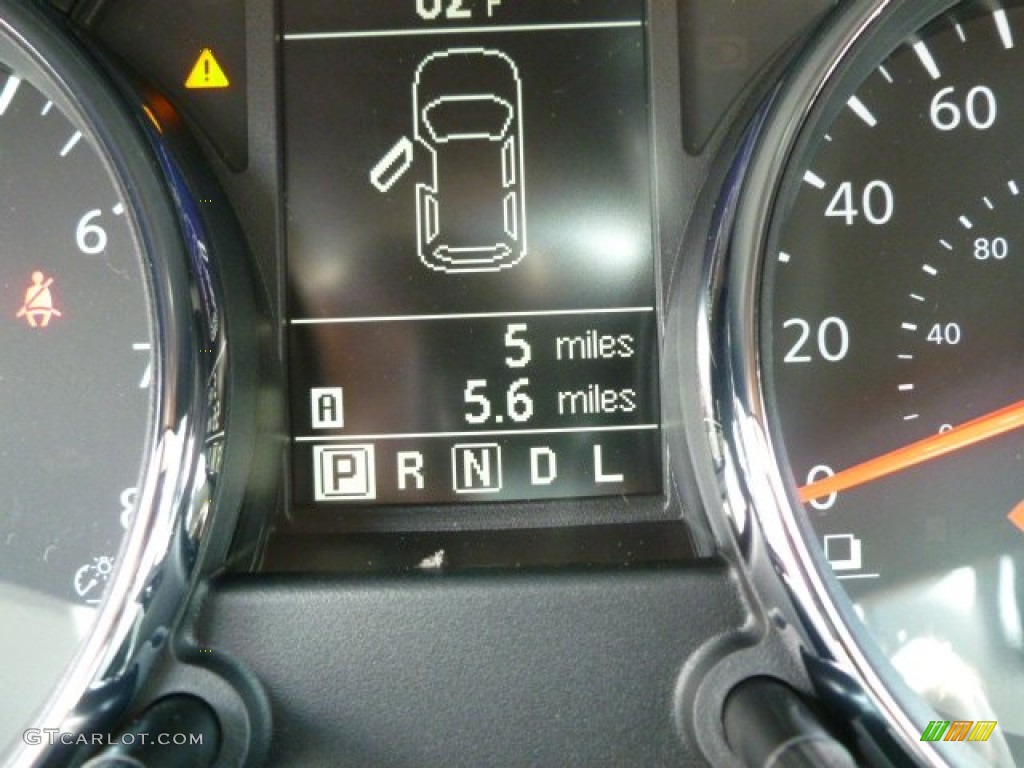 2012 Rogue S Special Edition AWD - Cayenne Red / Gray photo #20